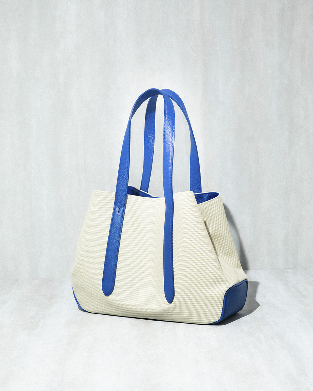 ペッレモルビダのキャンバストートバッグ | 紳士洋品 TOPICS