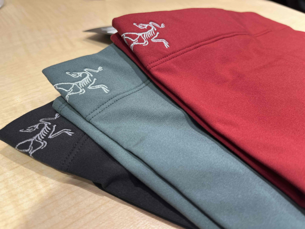 ARC'TERYX】人気のネックゲイター入荷しています👏 | 石井