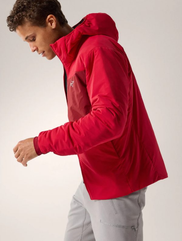 雑誌で紹介された ARC'TERYX】Proton Hoody 一部入荷👏 | 石井スポーツ ジャケット・アウター