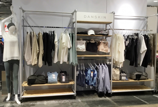 ダンスキンウェアのご紹介 | 石井スポーツ | 大丸東京店公式