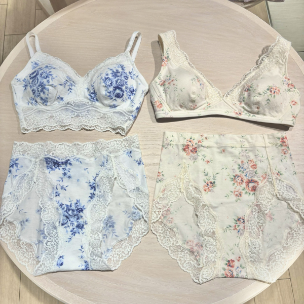 【メーカー直送】 | 人気のフラワープリントシリーズが復刻♡ キッドブルー 大丸 | Mサイズ