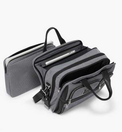 2023 FW 新作紹介 | トゥミ | 大丸東京店公式 SHOP BLOG