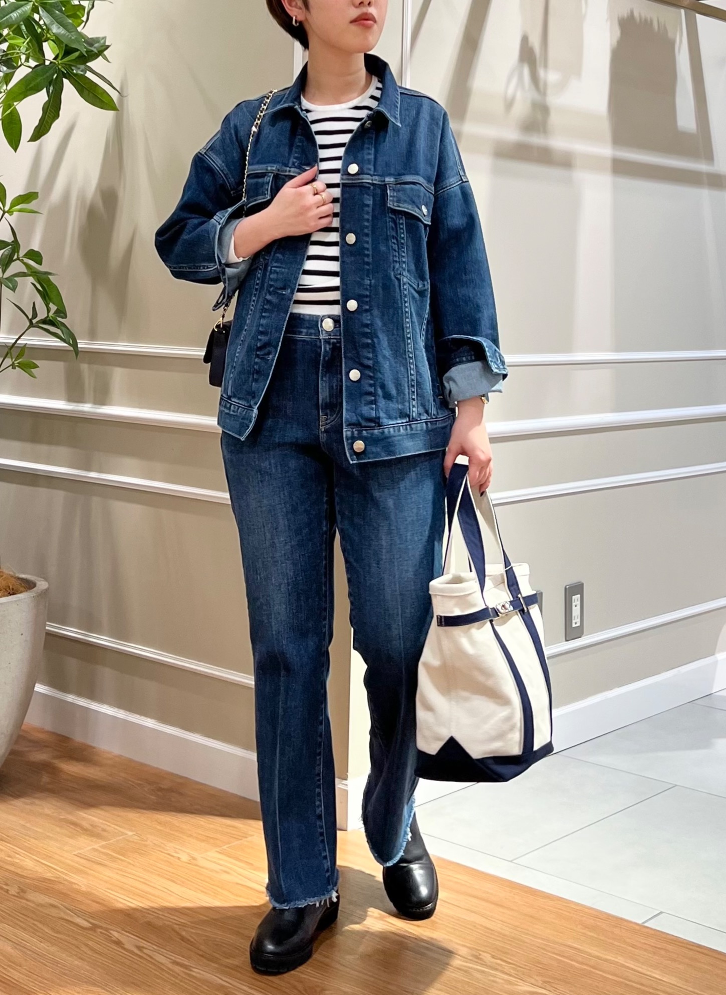 セール】 【一部店舗限定】23区DENIM ストレッチ ワイドパンツ